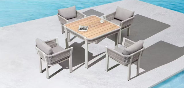 Borromeo 4 Seat Dining Set